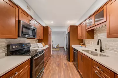 2525 S Shore Dr #1D, Milwaukee, WI 53207 - Photo 20
