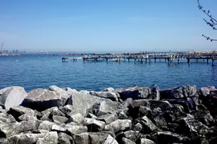 2525 S Shore Dr, Milwaukee, WI 53207 - Photo 14