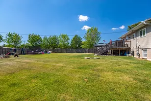 3030 North Ct, Holmen, WI 54636 - Photo 14