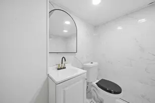 4626 N River Park Blvd, Glendale, WI 53209 - Photo 26