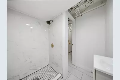4626 N River Park Blvd, Glendale, WI 53209 - Photo 28