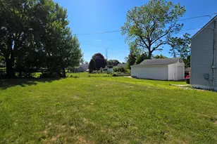 2603 Coolidge Ave, Racine, WI 53403 - Photo 16