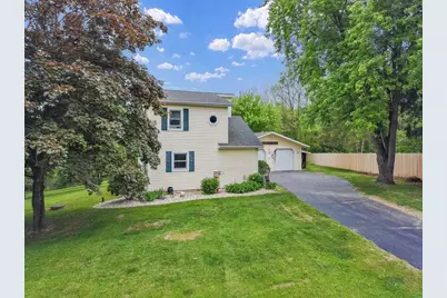 W5838  Mariner Hills Ct, La Grange, WI 53121 - Photo 2