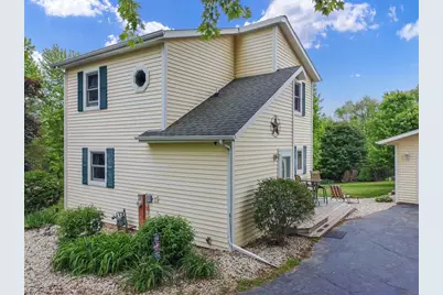 W5838  Mariner Hills Ct, La Grange, WI 53121 - Photo 4