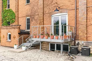 504 E Decker St, Viroqua, WI 54665 - Photo 6