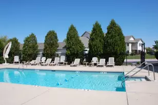 652 Pewaukee Rd, Pewaukee, WI 53072 - Photo 18