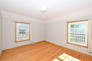2416 N 91st St, Wauwatosa, WI 53226 - Photo 24