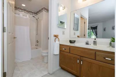 14142 W Waters Way, New Berlin, WI 53151 - Photo 26