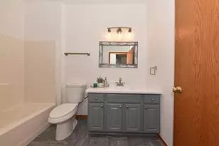 1522 Iroquois Ave, Grafton, WI 53024 - Photo 16