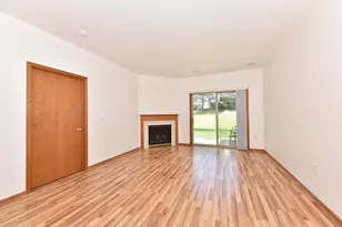 1522 Iroquois Ave, Grafton, WI 53024 - Photo 12