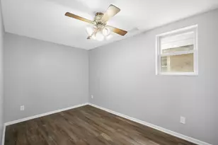 2321 S 19th St, Milwaukee, WI 53215 - Photo 26