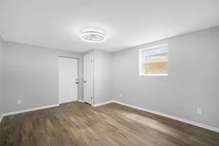 2321 S 19th St, Milwaukee, WI 53215 - Photo 22