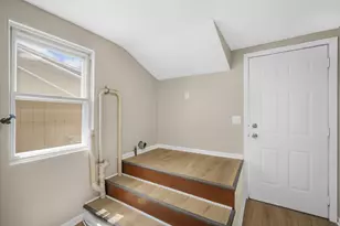 2321 S 19th St, Milwaukee, WI 53215 - Photo 12