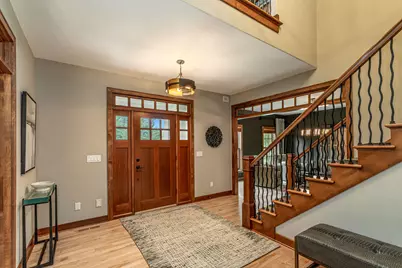 250 E Laurel Cir, Delafield, WI 53018 - Photo 2