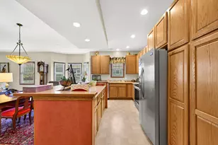 208 Potter Rd, Elkhorn, WI 53121 - Photo 10