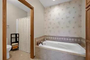 208 Potter Rd, Elkhorn, WI 53121 - Photo 24