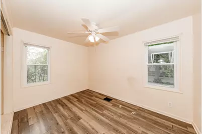 6304 W Nash St, Milwaukee, WI 53216 - Photo 8
