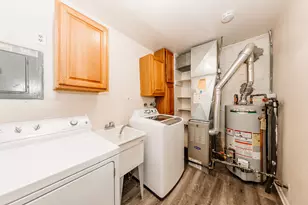 6304 W Nash St, Milwaukee, WI 53216 - Photo 10