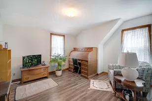 2144 S 98th St, West Allis, WI 53227 - Photo 12
