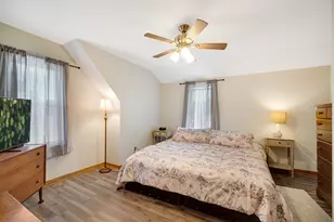 2144 S 98th St, West Allis, WI 53227 - Photo 14