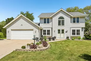 700 E Hobby Ln, Oak Creek, WI 53154 - Photo 6