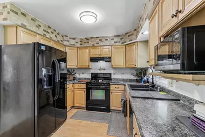 700 E Hobby Ln, Oak Creek, WI 53154 - Photo 20