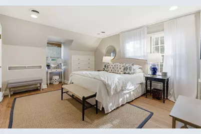 712 E Lexington Blvd, Whitefish Bay, WI 53217 - Photo 22