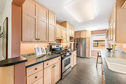 111 N 85th St, Wauwatosa, WI 53226 - Photo 12