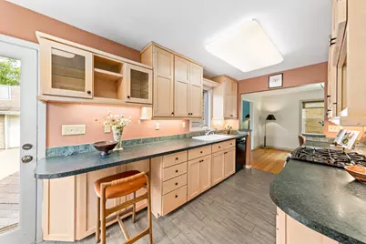 111 N 85th St, Wauwatosa, WI 53226 - Photo 14