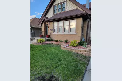 1442 S 54th St, West Milwaukee, WI 53214 - Photo 2