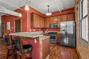 1818 N Water St, Milwaukee, WI 53202 - Photo 10