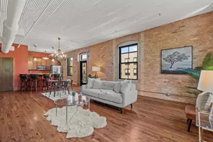 1818 N Water St, Milwaukee, WI 53202 - Photo 4