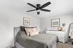 3813 S 13th St, Sheboygan, WI 53081 - Photo 14