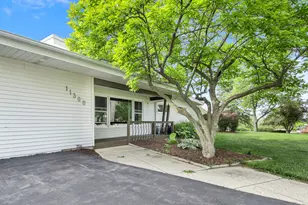 11300 Parkview Ln, Hales Corners, WI 53130 - Photo 2