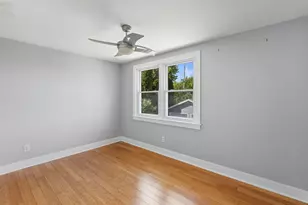 219 Summit Dr, Port Washington, WI 53074 - Photo 22