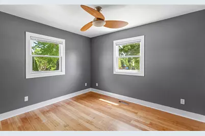 219  Summit Dr, Port Washington, WI 53074 - Photo 18