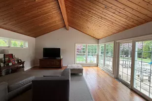 9385 N Lake Dr, Bayside, WI 53217 - Photo 16