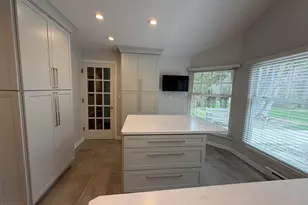 9385 N Lake Dr, Bayside, WI 53217 - Photo 6