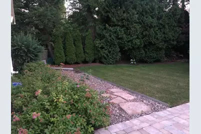 9385 N Lake Dr, Bayside, WI 53217 - Photo 24