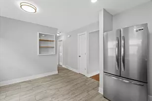 7029 W Hampton Ave, Milwaukee, WI 53218 - Photo 12