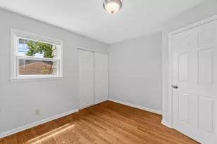 7029 W Hampton Ave, Milwaukee, WI 53218 - Photo 30