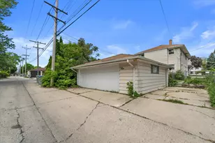 7029 W Hampton Ave, Milwaukee, WI 53218 - Photo 54