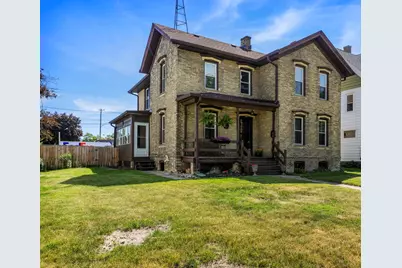 209  College Ave, Watertown, WI 53094 - Photo 1