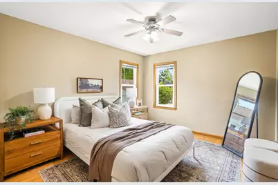 2815 N 88th St #2817, Milwaukee, WI 53222 - Photo 16