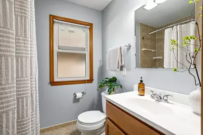 2815 N 88th St #2817, Milwaukee, WI 53222 - Photo 24