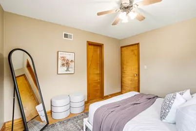 2815 N 88th St #2817, Milwaukee, WI 53222 - Photo 18