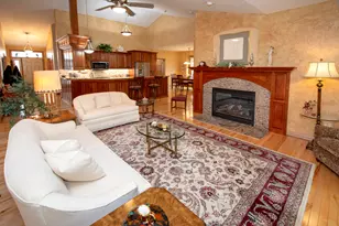N63W23898 Terrace Dr, Sussex, WI 53089 - Photo 10
