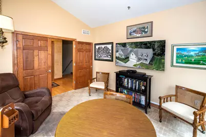 N63W23898  Terrace Dr #17, Sussex, WI 53089 - Photo 28