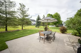 10676 32nd Ave, Pleasant Prairie, WI 53158 - Photo 4