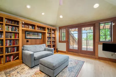 7541 S Cambridge Dr, Franklin, WI 53132 - Photo 32